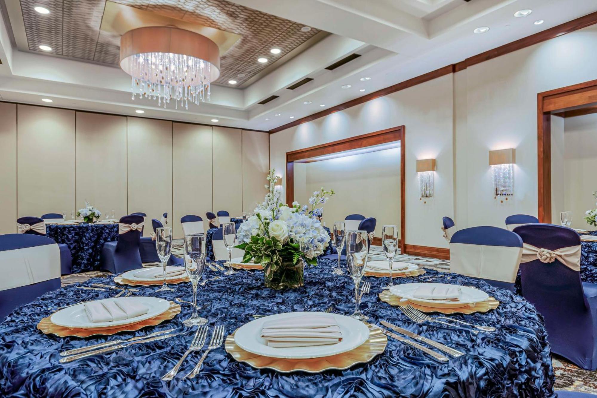 Embassy Suites Houston - Downtown Ngoại thất bức ảnh